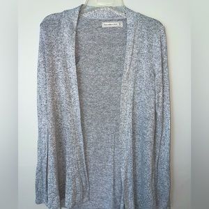 Abercrombie & Fitch light gray cardigan. Size XS.
